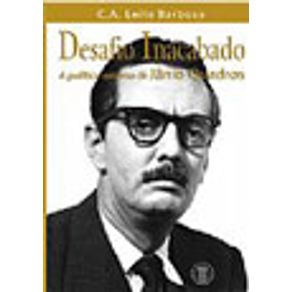 240189_vitrine.jpg 240189_vitrine.jpg