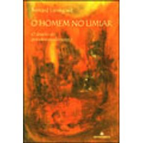 235318_vitrine.jpg 235318_vitrine.jpg