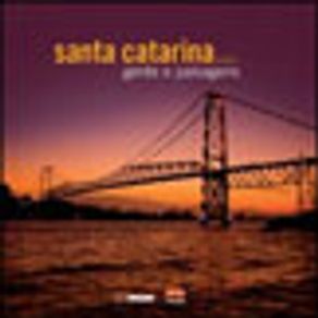 225285_vitrine.jpg 225285_vitrine.jpg