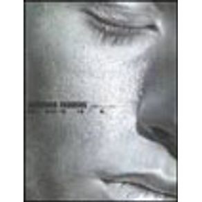 201275_vitrine.jpg 201275_vitrine.jpg