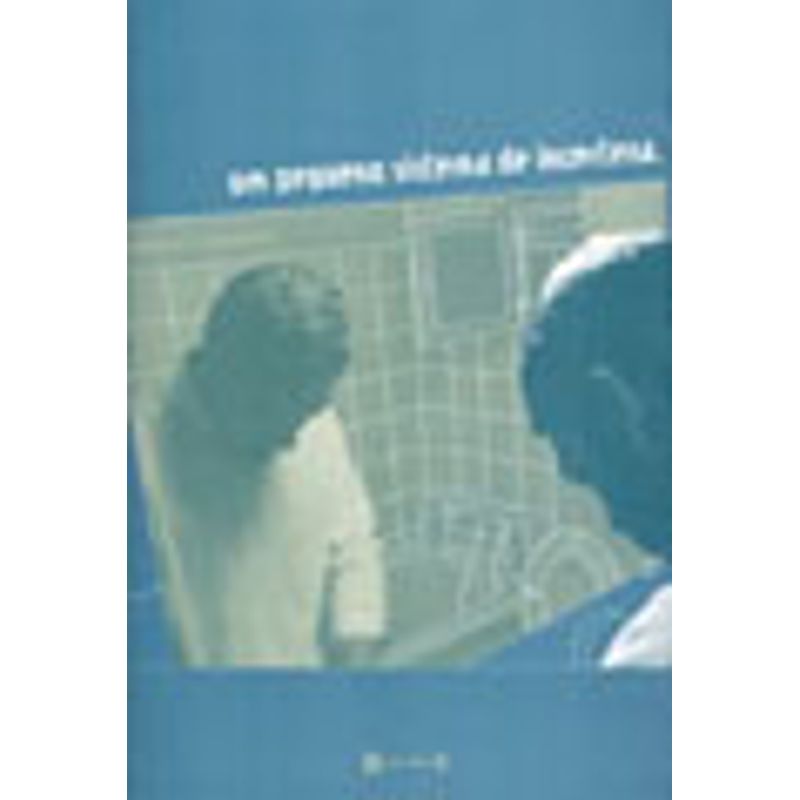 226742_vitrine