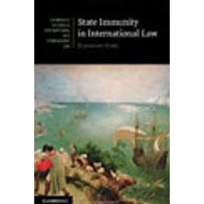 730272_vitrine.jpg 730272_vitrine.jpg