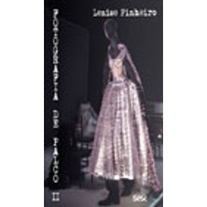 782301_vitrine.jpg 782301_vitrine.jpg