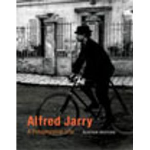 777769_vitrine.jpg 777769_vitrine.jpg