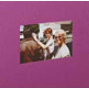 740975_vitrine.jpg 740975_vitrine.jpg