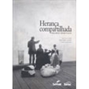 713060_vitrine.jpg 713060_vitrine.jpg