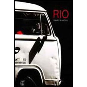 716031_vitrine.jpg 716031_vitrine.jpg