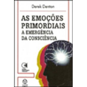 702408_vitrine.jpg 702408_vitrine.jpg