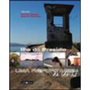 703832_vitrine.jpg 703832_vitrine.jpg