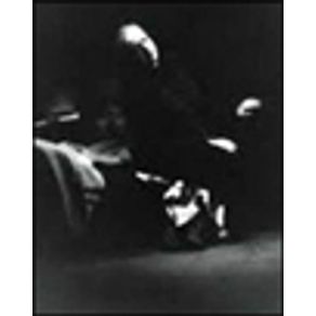 693322_vitrine.jpg 693322_vitrine.jpg