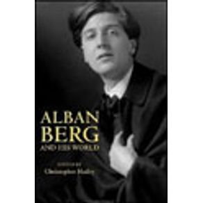 648731_vitrine.jpg 648731_vitrine.jpg