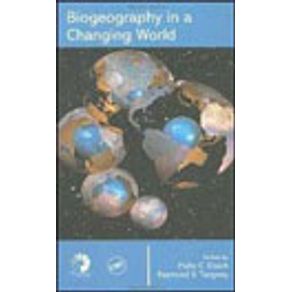 632899_vitrine.jpg 632899_vitrine.jpg