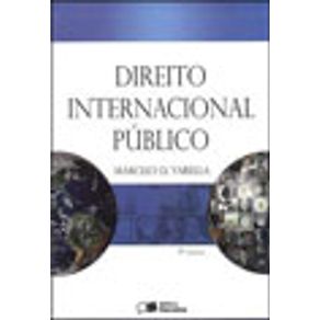 635791_vitrine.jpg 635791_vitrine.jpg