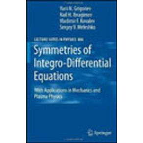 636763_vitrine.jpg 636763_vitrine.jpg