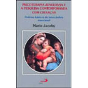 618709_vitrine.jpg 618709_vitrine.jpg