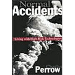 595223_vitrine.jpg 595223_vitrine.jpg