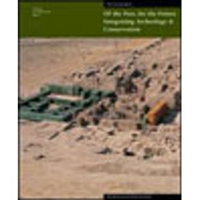 596658_vitrine.jpg 596658_vitrine.jpg