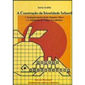 585330_vitrine.jpg 585330_vitrine.jpg