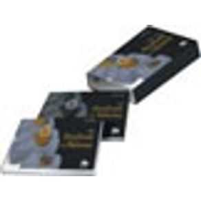 557985_vitrine.jpg 557985_vitrine.jpg