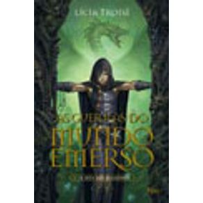 556894_vitrine.jpg 556894_vitrine.jpg