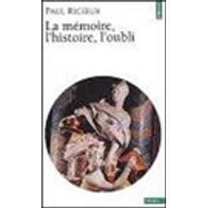 540253_vitrine.jpg 540253_vitrine.jpg