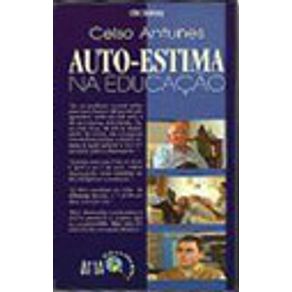 540542_vitrine.jpg 540542_vitrine.jpg