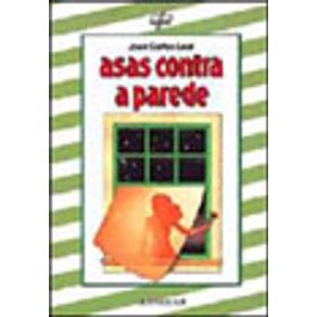 530543_vitrine.jpg 530543_vitrine.jpg