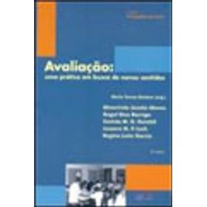 521715_vitrine.jpg 521715_vitrine.jpg